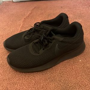 Nike TANJIN Used Size 11